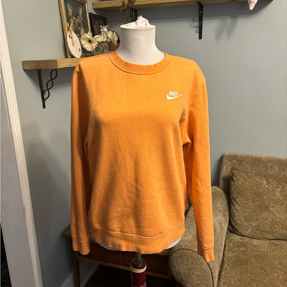 Nike Tops - Nike sportswear womens L orange crewneck sweatshirt
